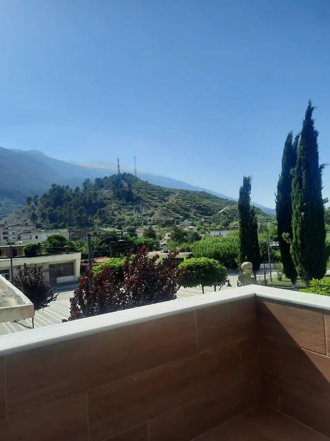 Vila Lefteria Vila Kelcyre Albânia