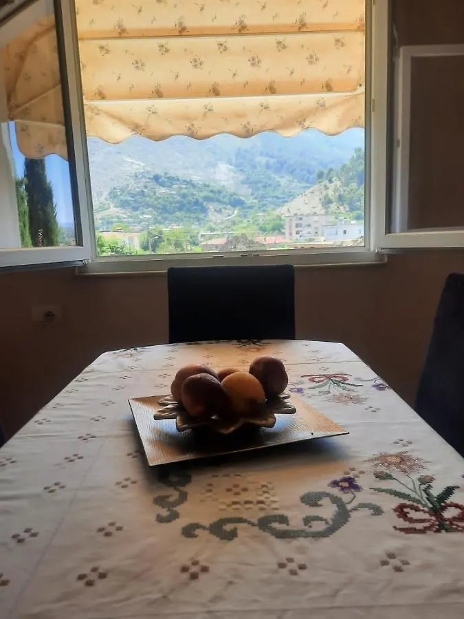 Casa de Férias Vila Lefteria Vila Kelcyre